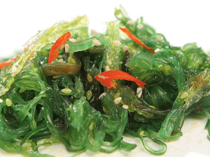Wakame-marinierter-Seegras-Salat